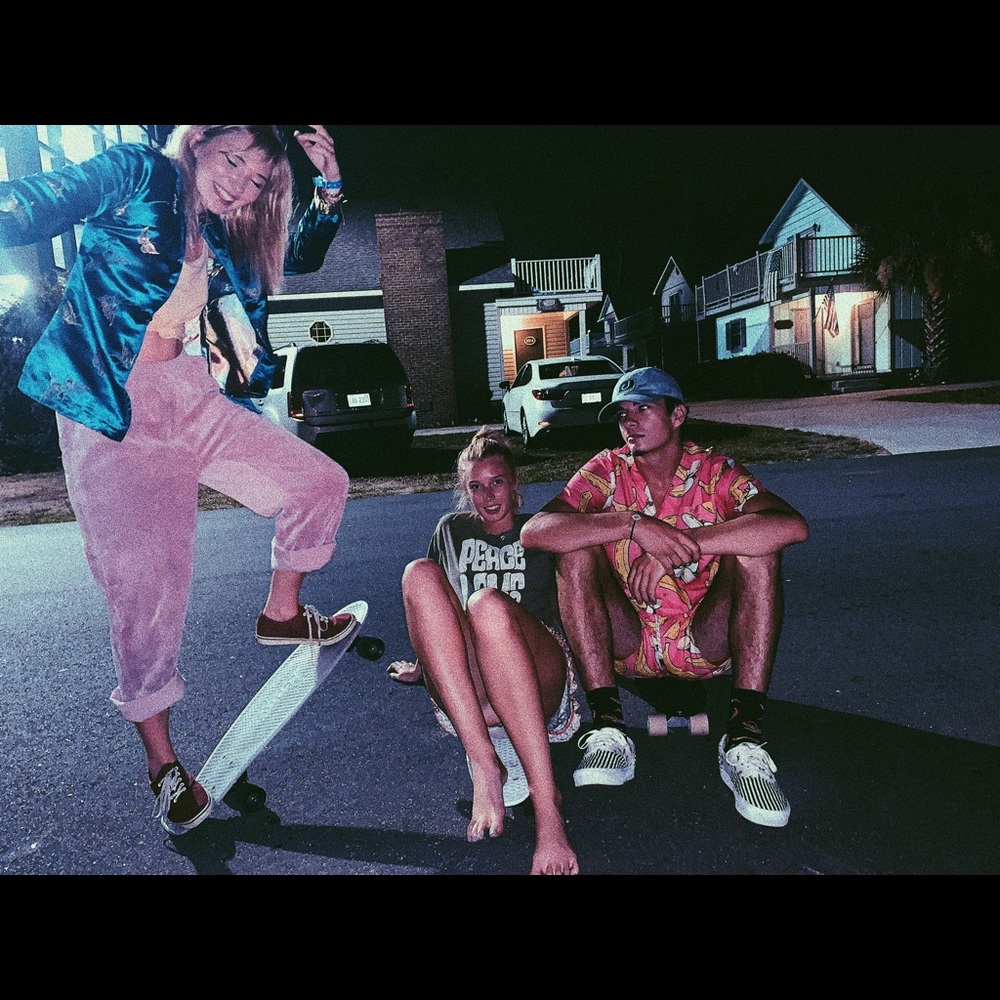 Pink Pants - Picture 6 of 6